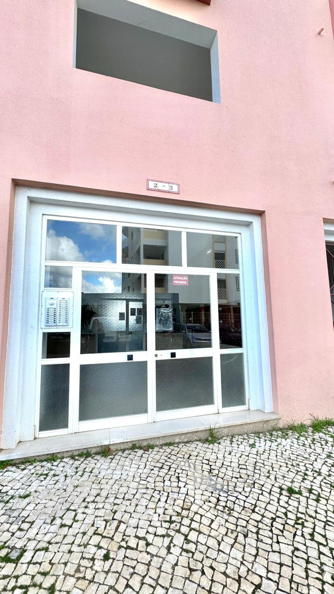 Praia Da Rocha, Vila Rosa, T1, Piscinas, Parqueamento E Internet By Ig Portimao Exterior photo